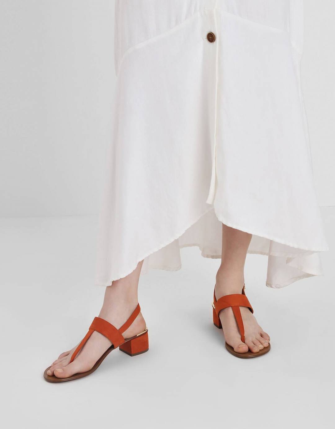 block heel thong sandals