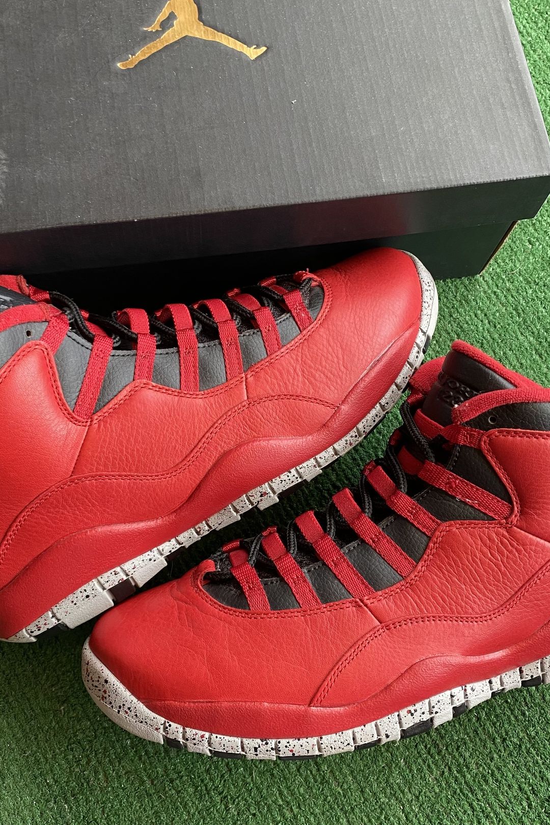 bulls on broadway 10s